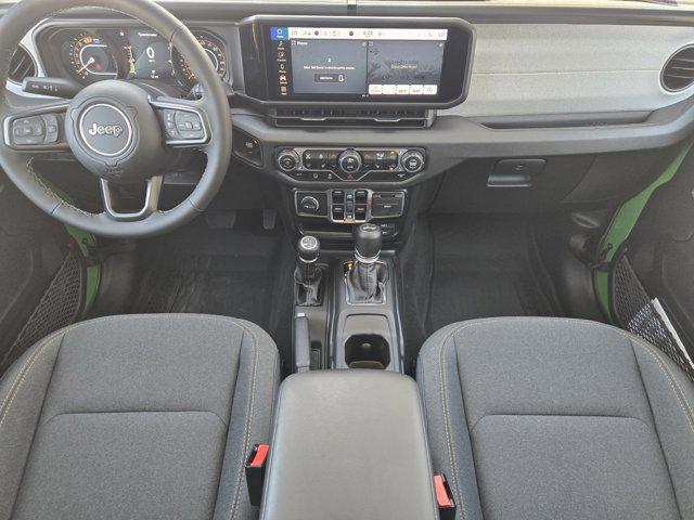 2025 Jeep Wrangler 4-Door Summit 4x4