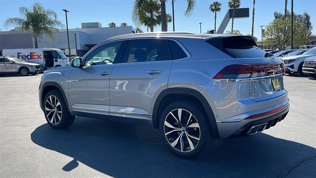 2025 Volkswagen Atlas Cross Sport 2.0T SEL Premium R-Line