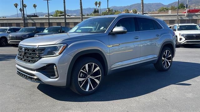 2025 Volkswagen Atlas Cross Sport 2.0T SEL Premium R-Line