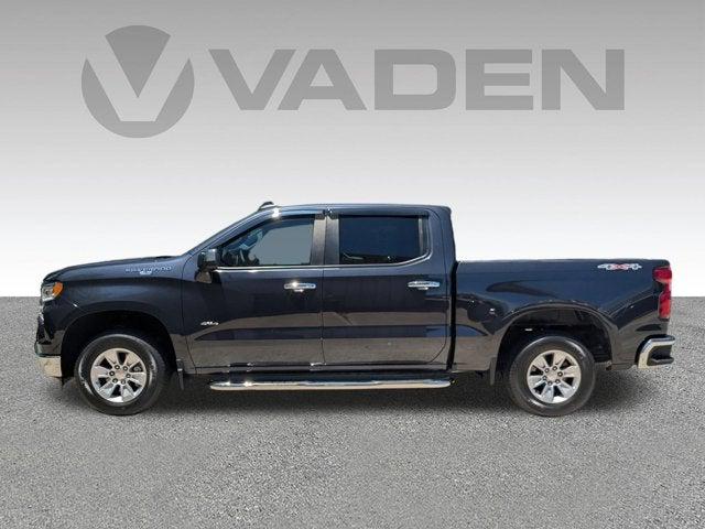 2023 Chevrolet Silverado 1500 4WD Crew Cab Standard Bed LT