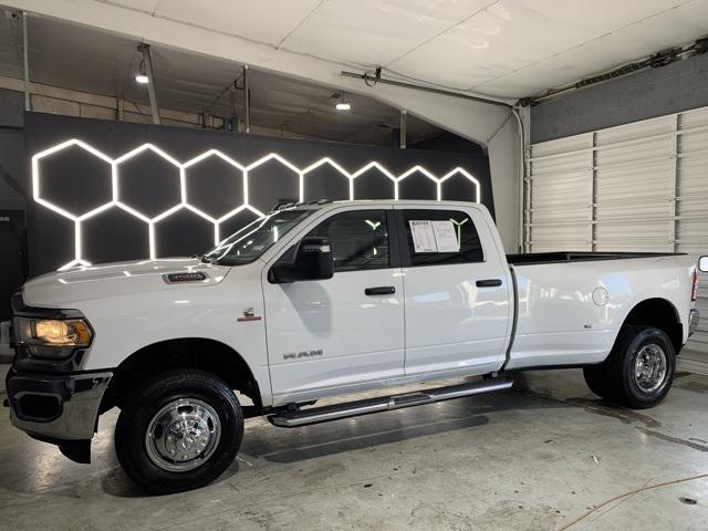 2024 RAM 3500 Big Horn Crew Cab 4x4 8 Box