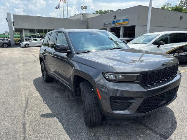 2022 Jeep Grand Cherokee Altitude 4x4