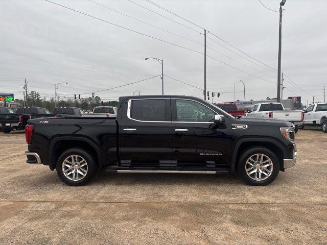 2022 GMC Sierra 1500 Limited 4WD Crew Cab Short Box SLT