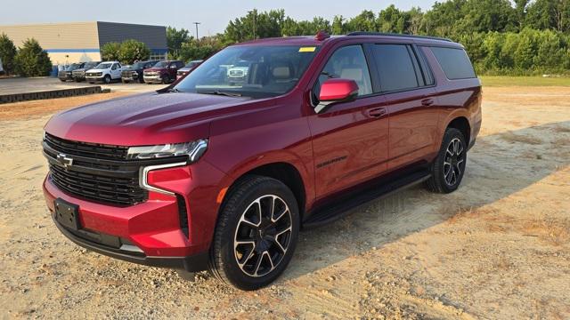 2023 Chevrolet Suburban 4WD RST