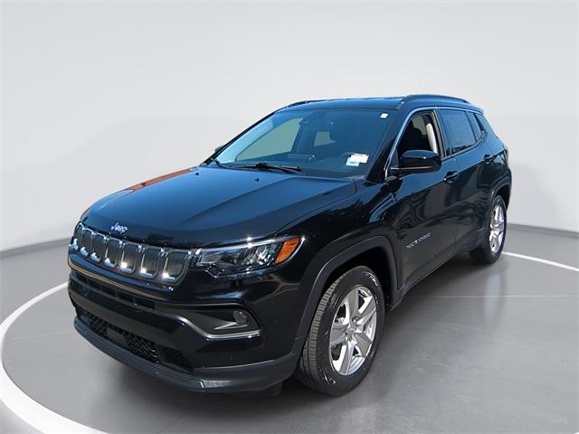 2022 Jeep Compass Latitude FWD