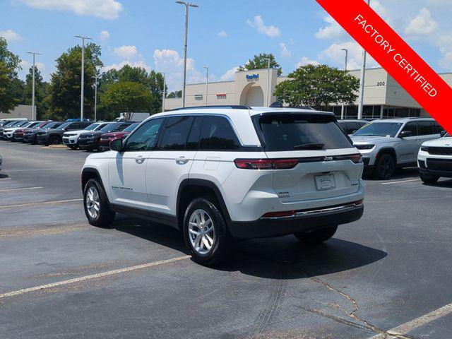 2023 Jeep Grand Cherokee Laredo X 4x4
