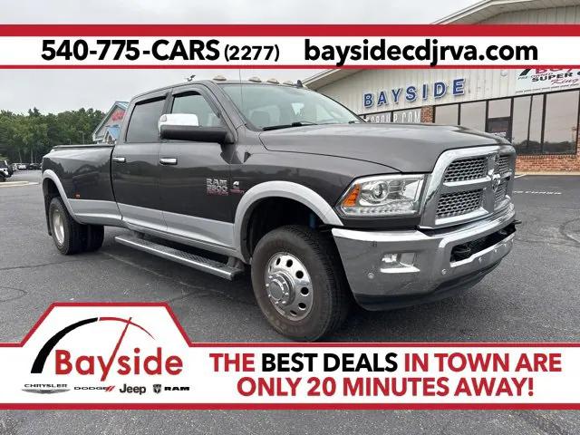 2017 RAM 3500 Laramie Crew Cab 4x4 8 Box