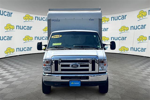 2018 Ford E-350 Cutaway Base