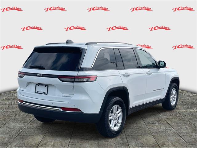 2023 Jeep Grand Cherokee Laredo 4x4