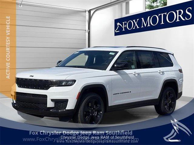 2025 Jeep Grand Cherokee GRAND CHEROKEE L ALTITUDE X 4X4