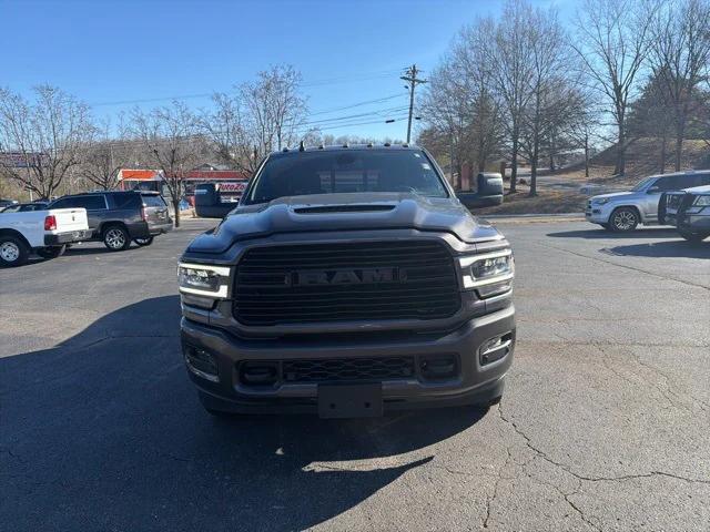 2024 RAM 3500 Laramie Crew Cab 4x4 8 Box