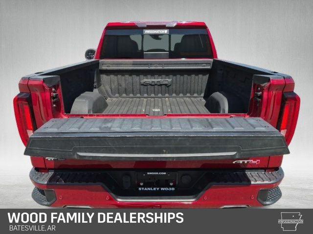 2022 GMC Sierra 1500 Limited 4WD Crew Cab Short Box AT4