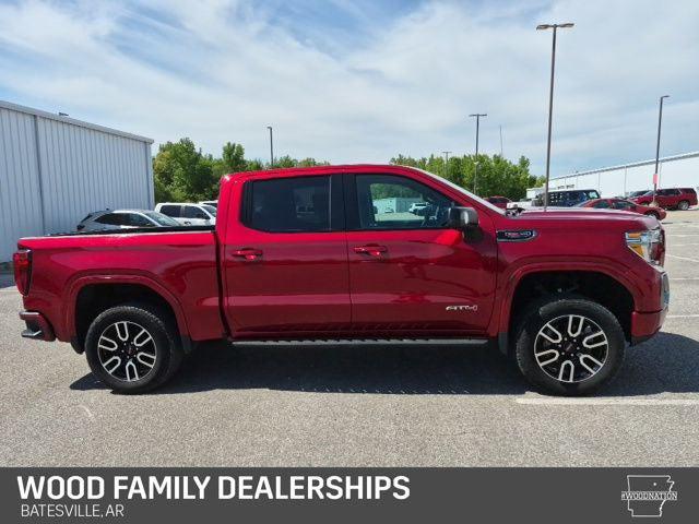 2022 GMC Sierra 1500 Limited 4WD Crew Cab Short Box AT4