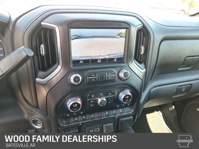 2022 GMC Sierra 1500 Limited 4WD Crew Cab Short Box AT4