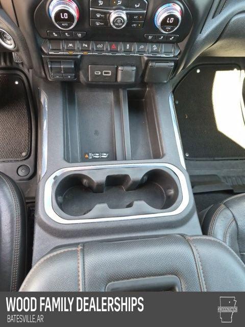 2022 GMC Sierra 1500 Limited 4WD Crew Cab Short Box AT4