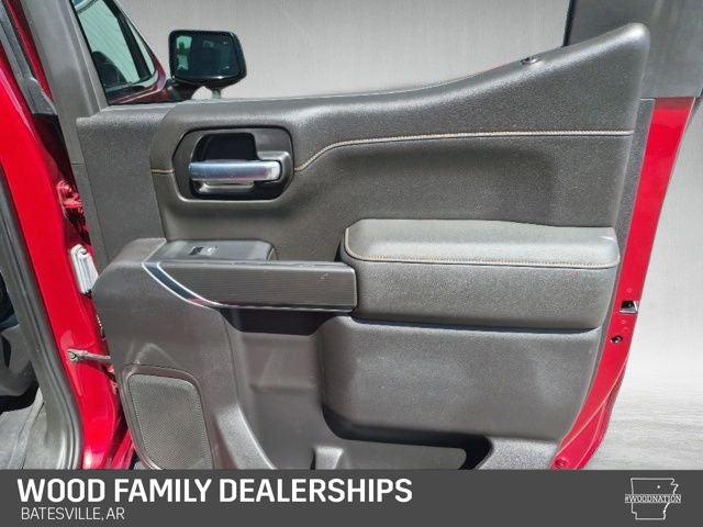 2022 GMC Sierra 1500 Limited 4WD Crew Cab Short Box AT4