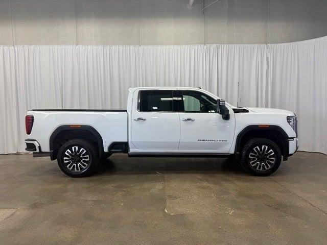 2024 GMC Sierra 2500HD 4WD Crew Cab Standard Bed Denali Ultimate