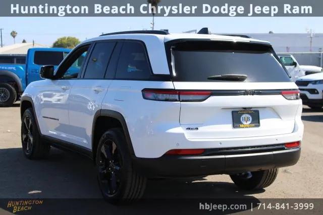 2023 Jeep Grand Cherokee Altitude 4x4