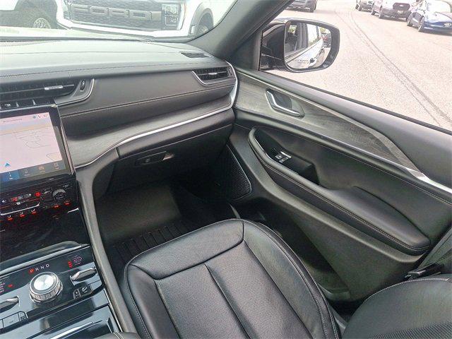 2023 Jeep Grand Cherokee L Overland 4x4