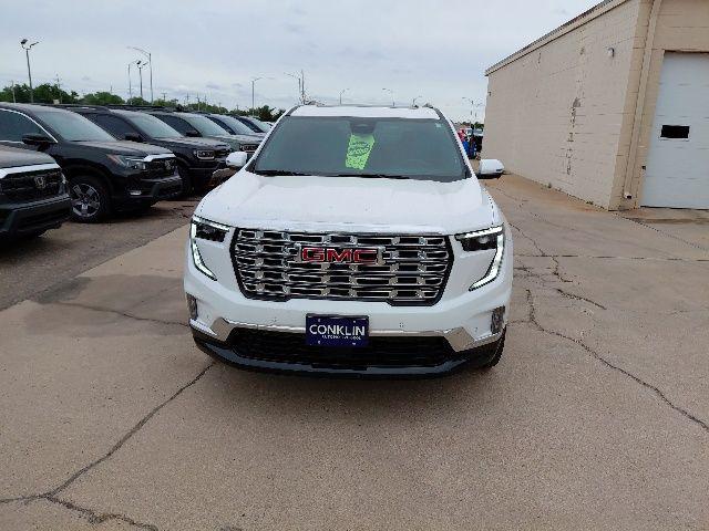 2025 GMC Acadia AWD Denali