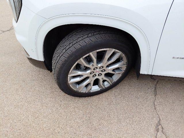 2025 GMC Acadia AWD Denali