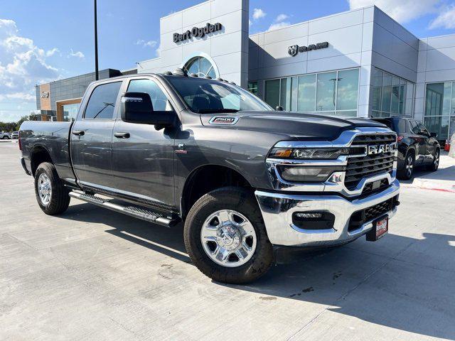 2026 RAM Ram 2500 RAM 2500 TRADESMAN CREW CAB 4X4 64 BOX 2026 RAM Ram 2500 RAM 2500 TRADESMAN CREW CAB 4X4 64 BOX