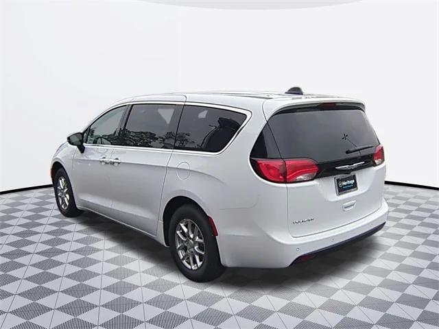 2026 Chrysler Voyager VOYAGER LX