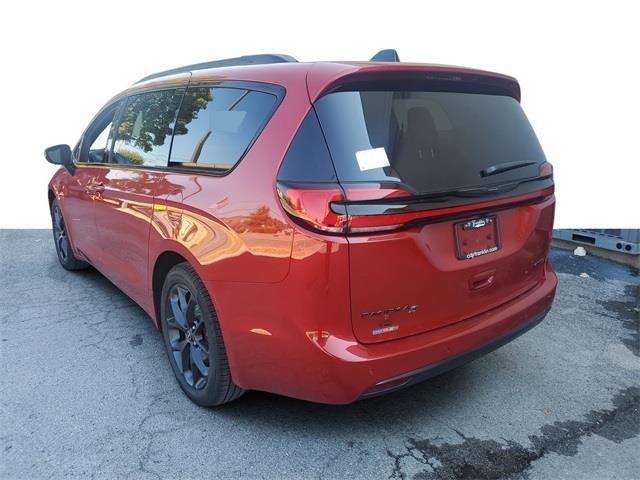 2026 Chrysler Pacifica PACIFICA LIMITED