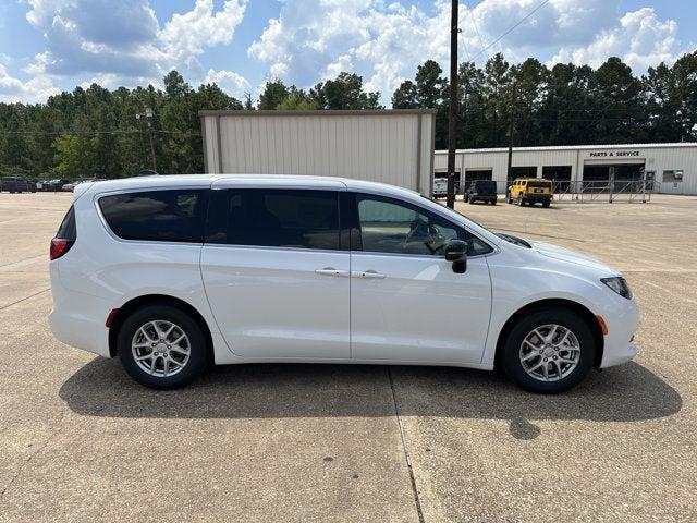 2026 Chrysler Voyager VOYAGER LX 2026 Chrysler Voyager VOYAGER LX