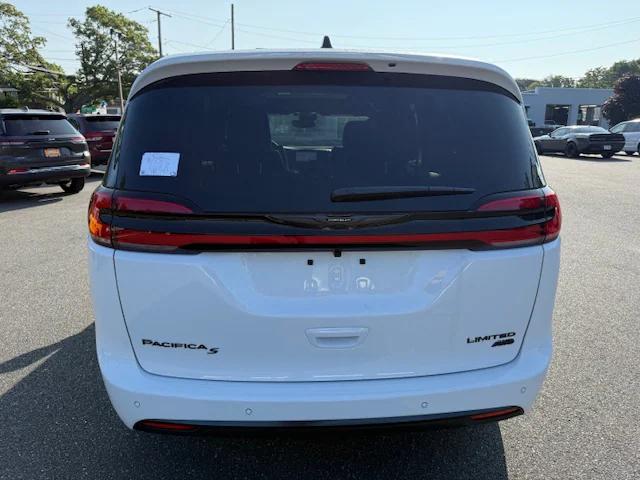 2026 Chrysler Pacifica PACIFICA LIMITED AWD