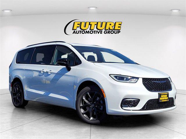 2026 Chrysler Pacifica PACIFICA LIMITED AWD