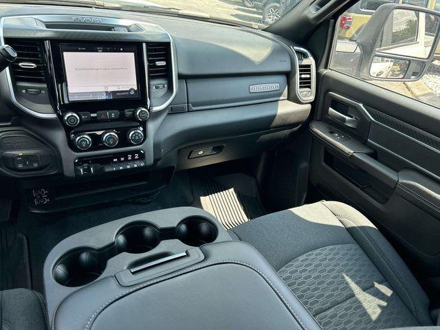 2025 RAM 2500 RAM 2500 BIG HORN CREW CAB 4X4 64 BOX