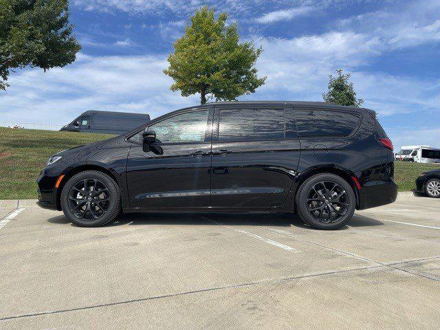 2026 Chrysler Pacifica PACIFICA LIMITED 2026 Chrysler Pacifica PACIFICA LIMITED