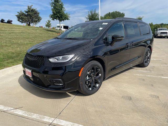 2026 Chrysler Pacifica PACIFICA LIMITED