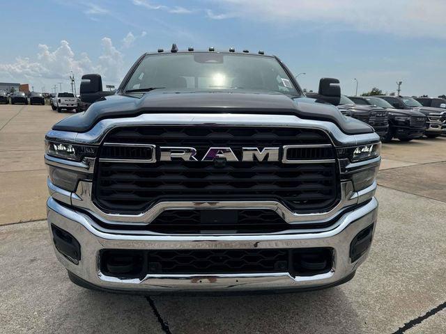 2026 RAM Ram 3500 RAM 3500 TRADESMAN CREW CAB 4X4 8 BOX 2026 RAM Ram 3500 RAM 3500 TRADESMAN CREW CAB 4X4 8 BOX