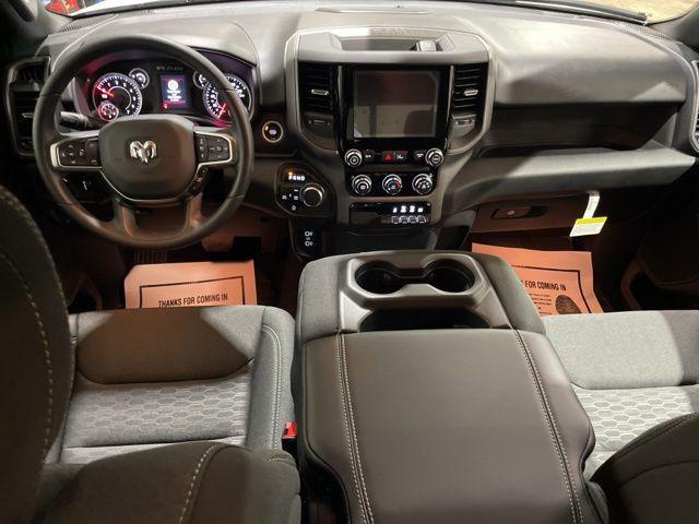 2026 RAM Ram 1500 RAM 1500 TRADESMAN CREW CAB 4X4 57 BOX 2026 RAM Ram 1500 RAM 1500 TRADESMAN CREW CAB 4X4 57 BOX