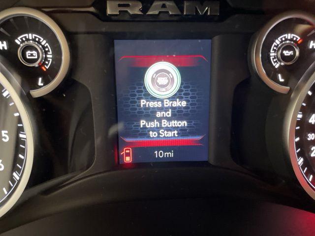 2026 RAM Ram 1500 RAM 1500 TRADESMAN CREW CAB 4X4 57 BOX 2026 RAM Ram 1500 RAM 1500 TRADESMAN CREW CAB 4X4 57 BOX