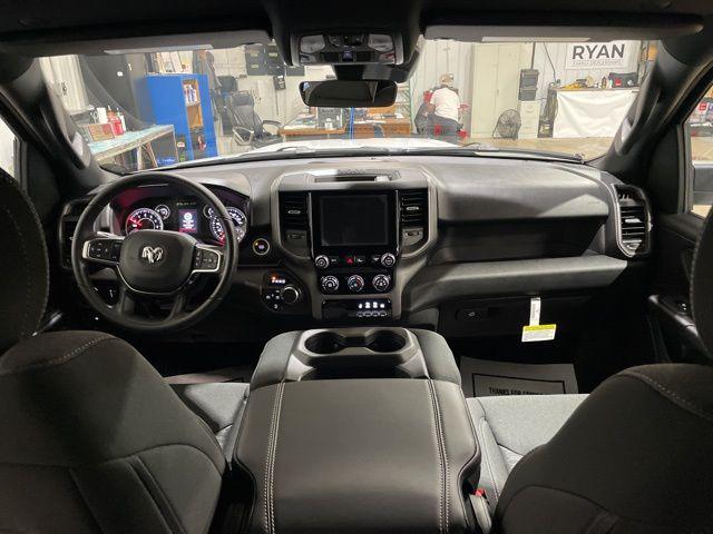 2026 RAM Ram 1500 RAM 1500 TRADESMAN CREW CAB 4X4 57 BOX 2026 RAM Ram 1500 RAM 1500 TRADESMAN CREW CAB 4X4 57 BOX