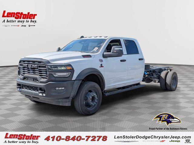 2026 RAM Ram 5500 Chassis Cab RAM 5500 TRADESMAN CHASSIS CREW CAB 4X4 84 CA