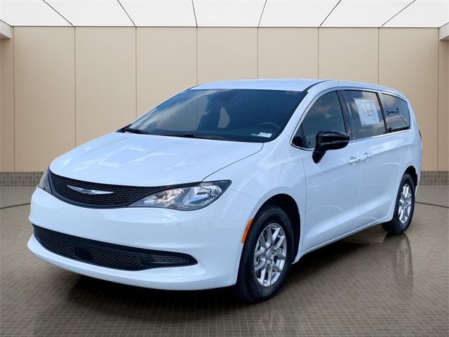 2026 Chrysler Voyager VOYAGER LX