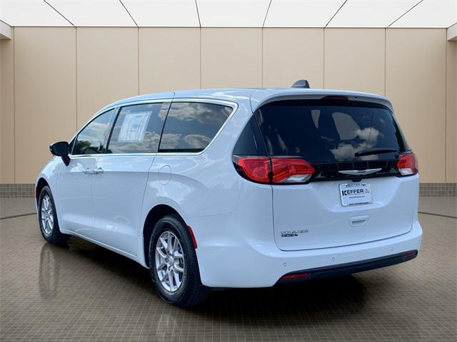 2026 Chrysler Voyager VOYAGER LX