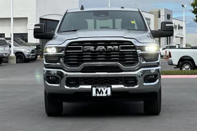 2026 RAM Ram 3500 RAM 3500 TRADESMAN CREW CAB 4X4 8 BOX 2026 RAM Ram 3500 RAM 3500 TRADESMAN CREW CAB 4X4 8 BOX