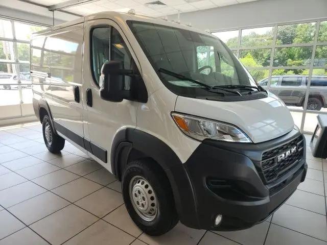 2025 Ram ProMaster Cargo Van Tradesman Low Roof 118" WB w/Pass Seat