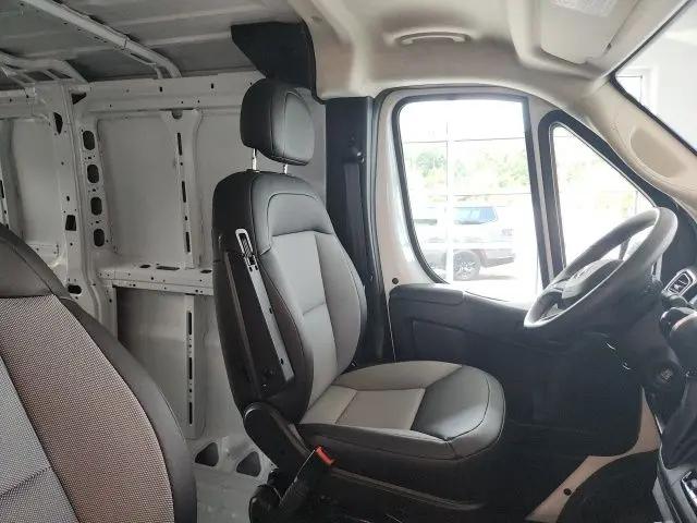 2025 Ram ProMaster Cargo Van Tradesman Low Roof 118" WB w/Pass Seat