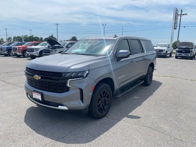 2022 Chevrolet Suburban 4WD LT