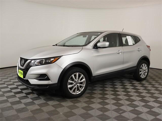 2022 Nissan Rogue Sport S FWD Xtronic CVT