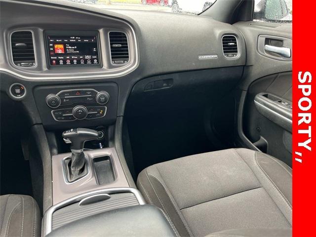 2022 Dodge Charger SXT RWD