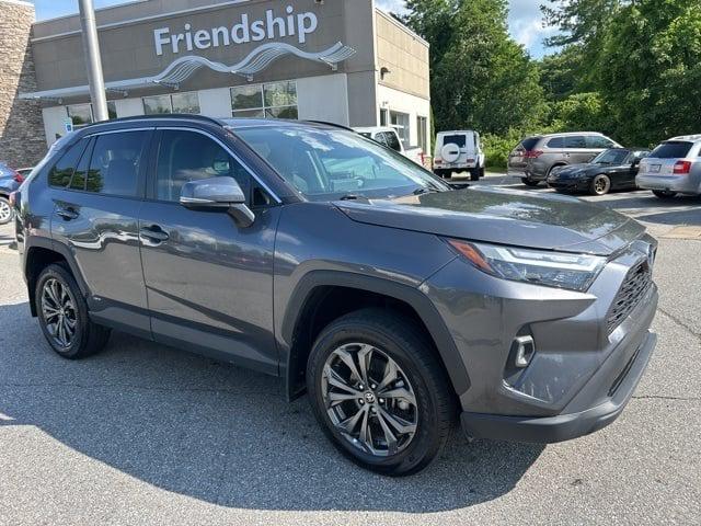 2024 Toyota RAV4 Hybrid XLE Premium