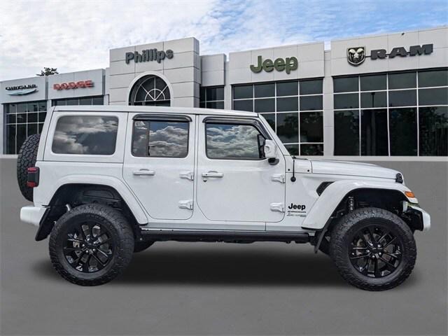 2023 Jeep Wrangler 4-Door High Altitude 4x4