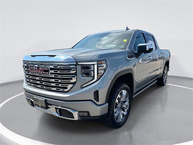 2023 GMC Sierra 1500 4WD Crew Cab Short Box Denali